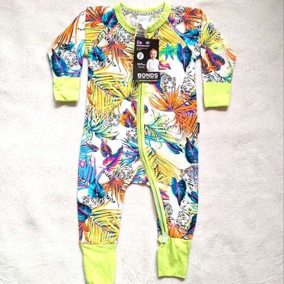 Bonds Zip Wondersuit NWT 3-6 months - Picture 2 of 2